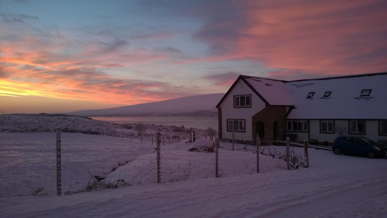 Oak Lodge Bed And Breakfast Overscaig エクステリア 写真