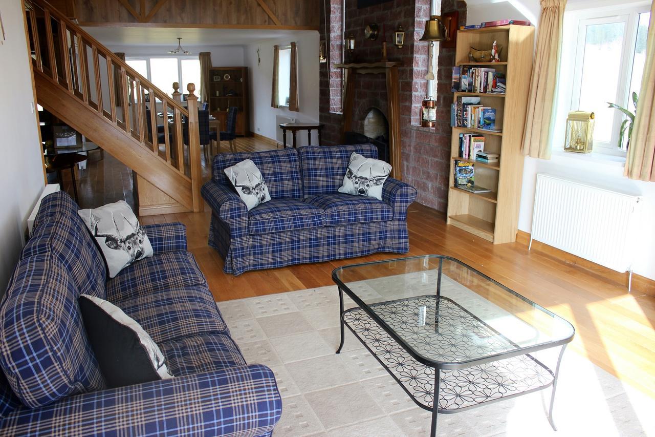 Oak Lodge Bed And Breakfast Overscaig エクステリア 写真