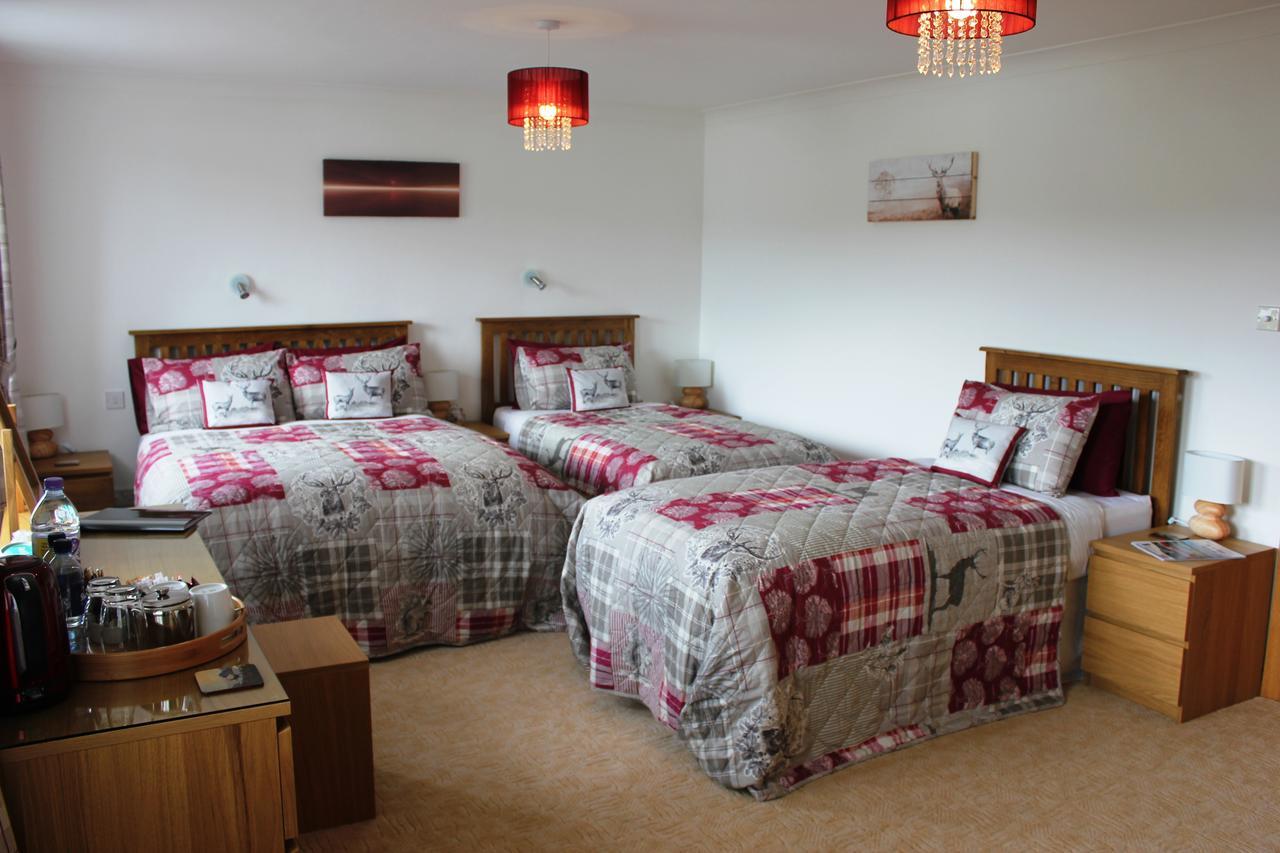 Oak Lodge Bed And Breakfast Overscaig エクステリア 写真